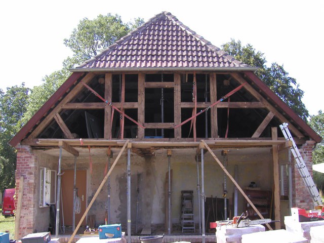 Restauration eines Fachwerk-Giebels, Schependorf